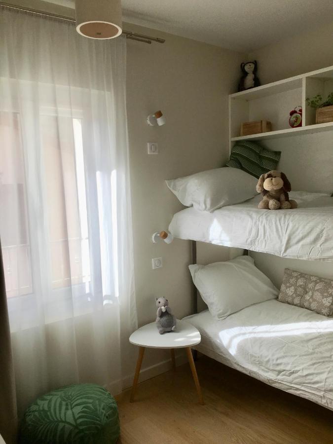 기욤 Les Terres Rouges 06 B&B 외부 사진